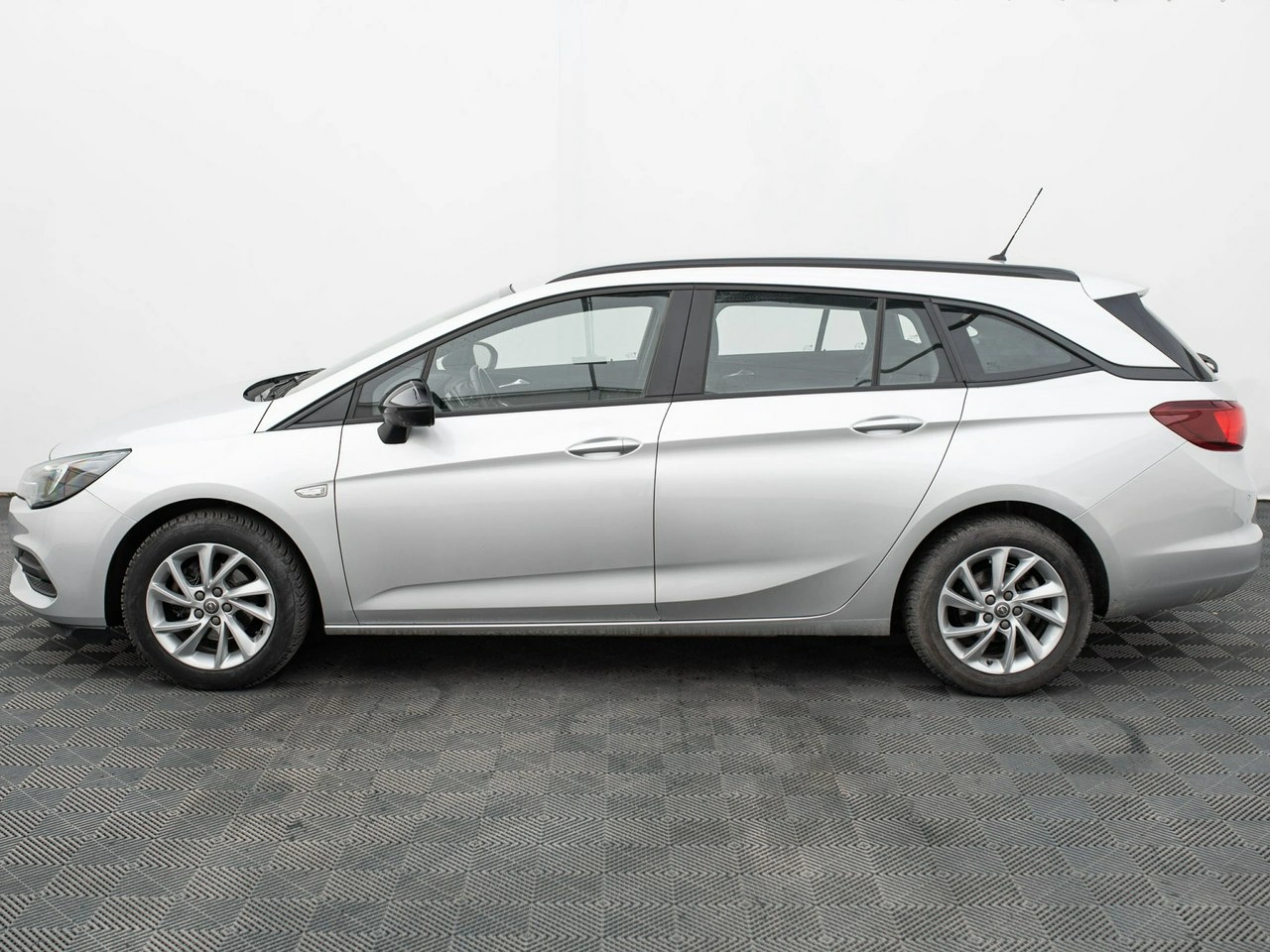 Opel Astra - Zdjęcie 7