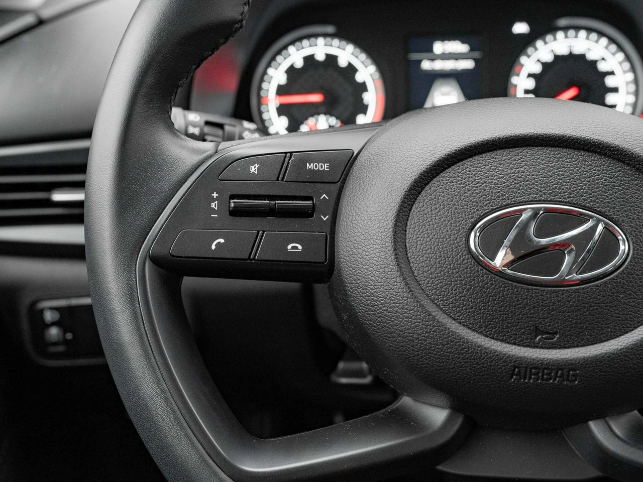 Hyundai Bayon - Zdjęcie 13