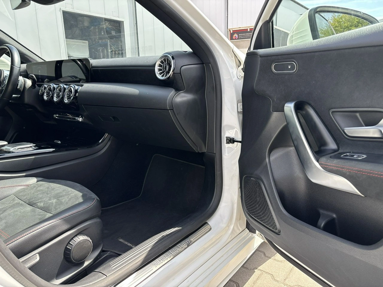 Mercedes A 200 - Zdjęcie 15