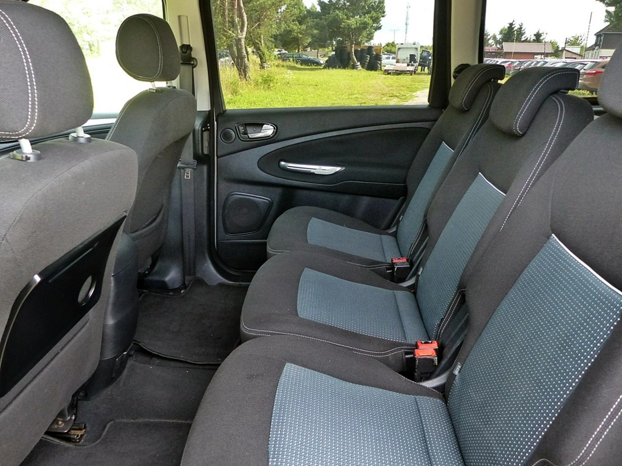 Ford Galaxy - Zdjęcie 23