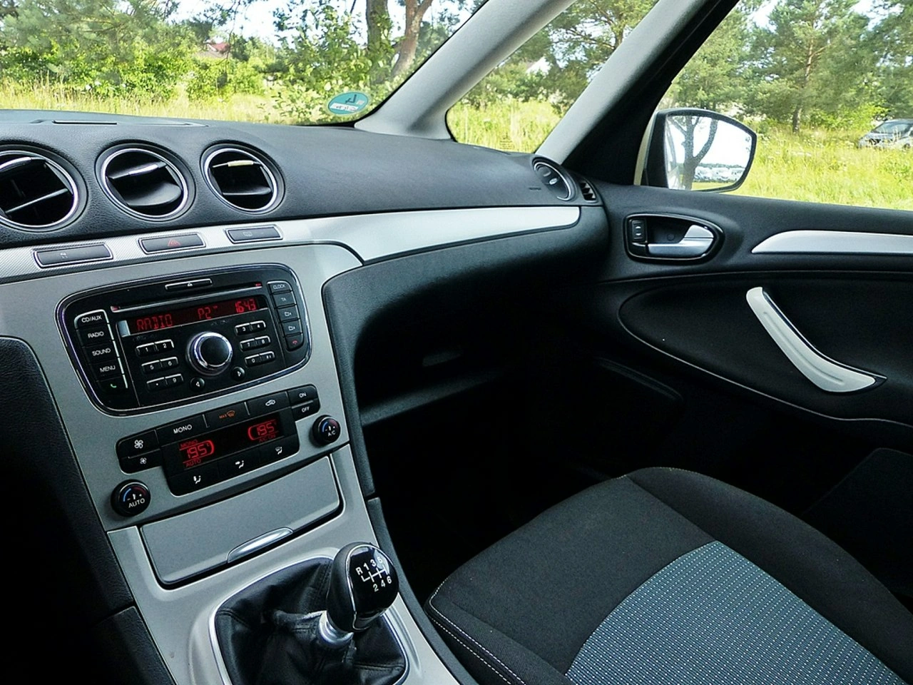 Ford Galaxy - Zdjęcie 33