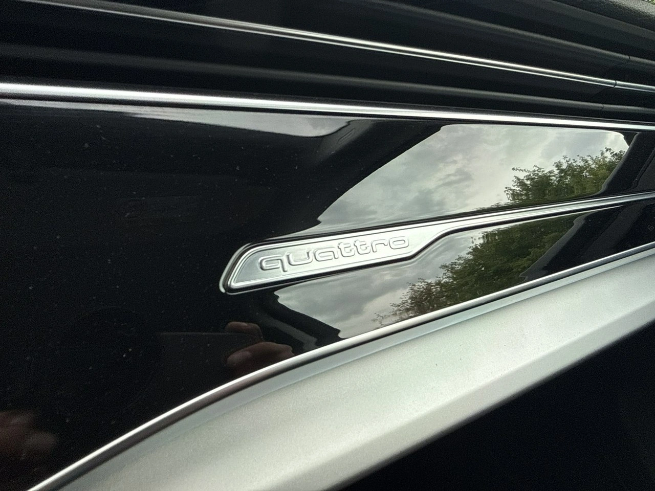Audi Q7 - Zdjęcie 27