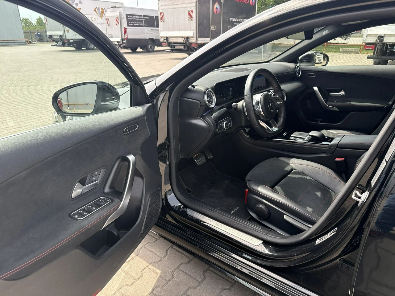 Mercedes A 200 - Zdjęcie 9