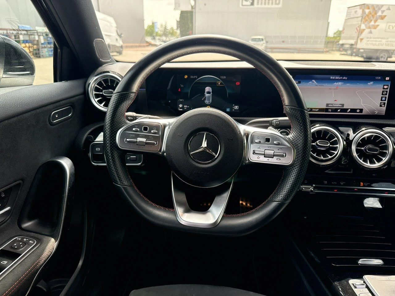 Mercedes A 200 - Zdjęcie 24
