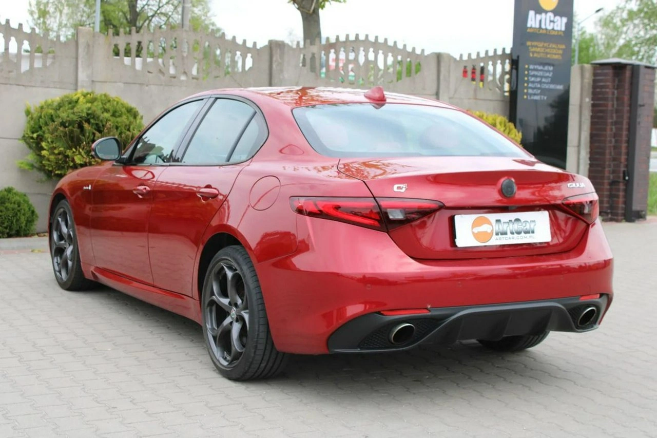Alfa Romeo Giulia - Zdjęcie 5