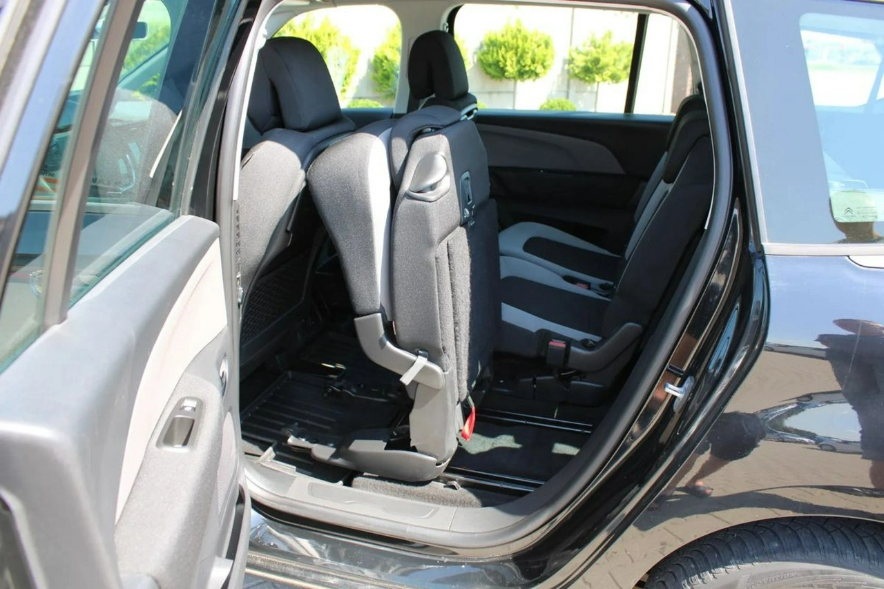 Citroën C4 Picasso - Zdjęcie 22