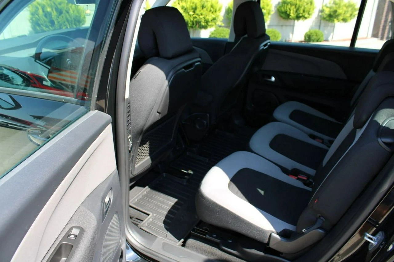 Citroën C4 Picasso - Zdjęcie 23