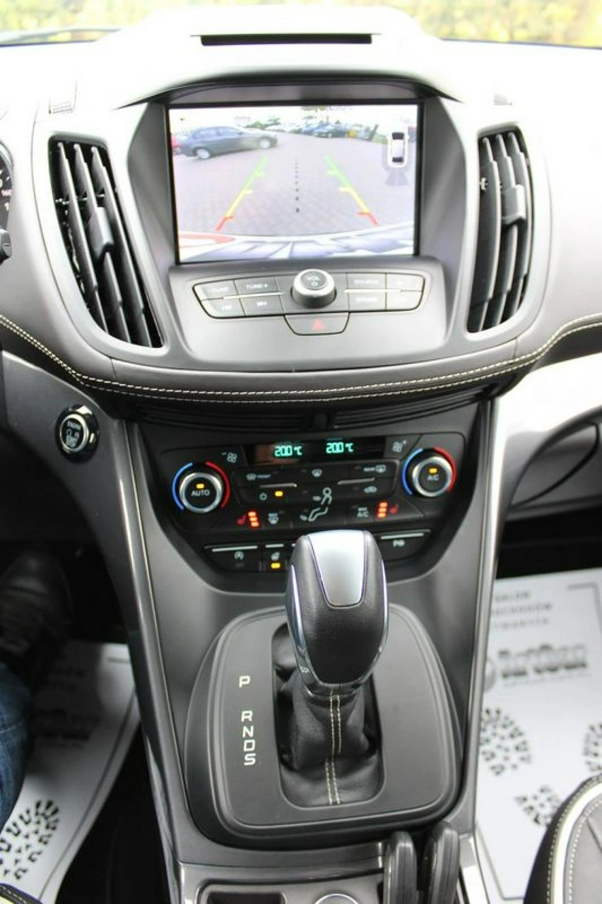 Ford Kuga - Zdjęcie 21