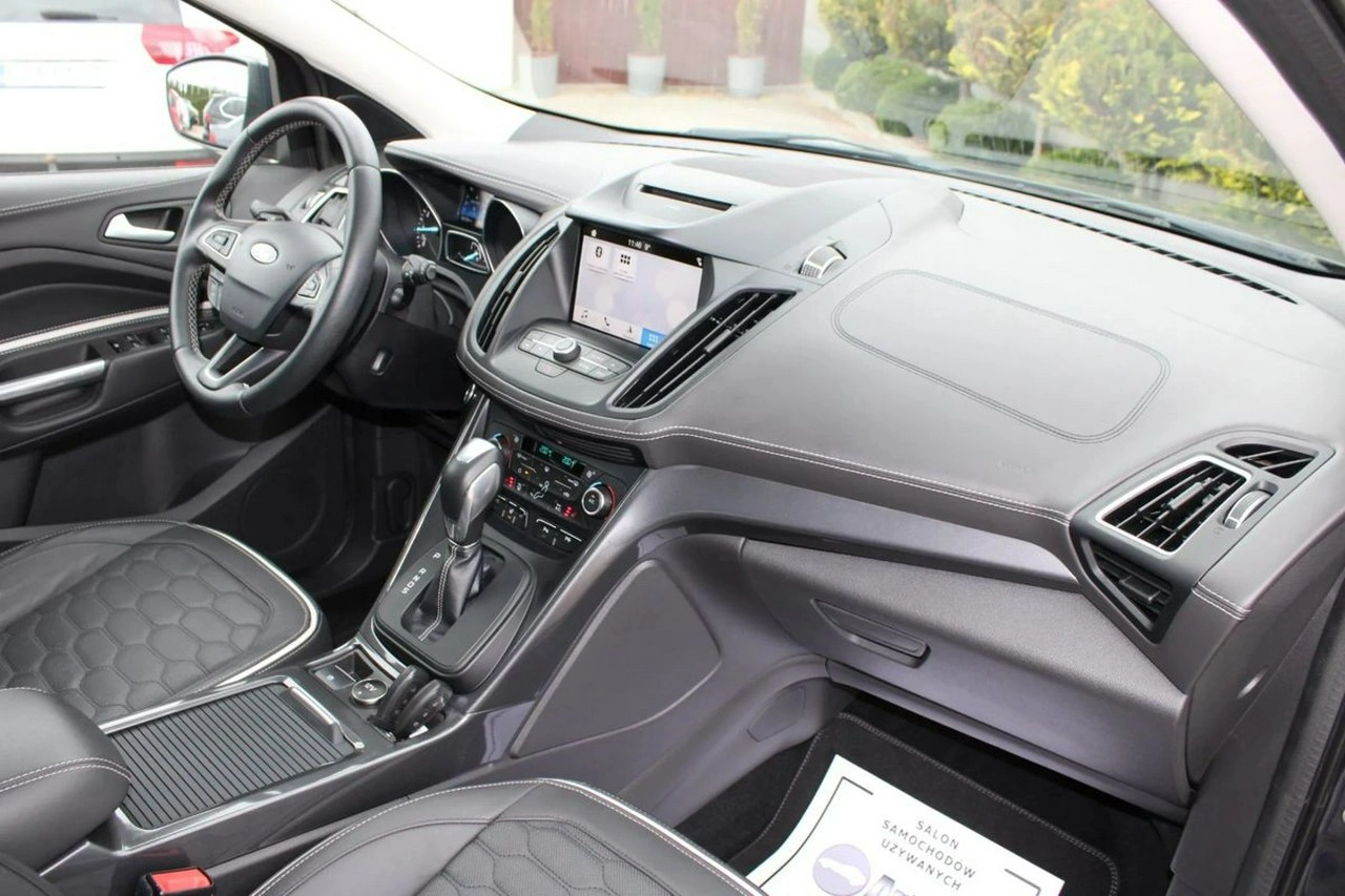Ford Kuga - Zdjęcie 32