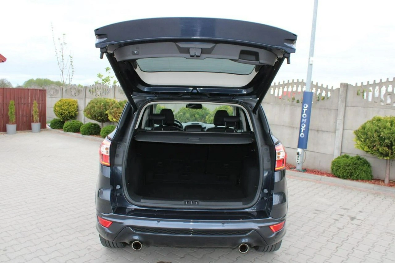 Ford Kuga - Zdjęcie 37