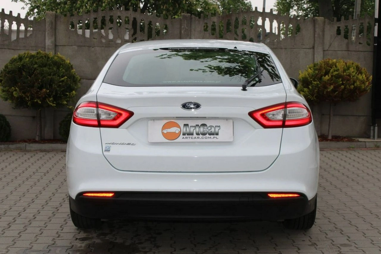 Ford Mondeo - Zdjęcie 16