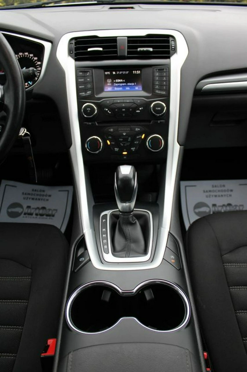 Ford Mondeo - Zdjęcie 25
