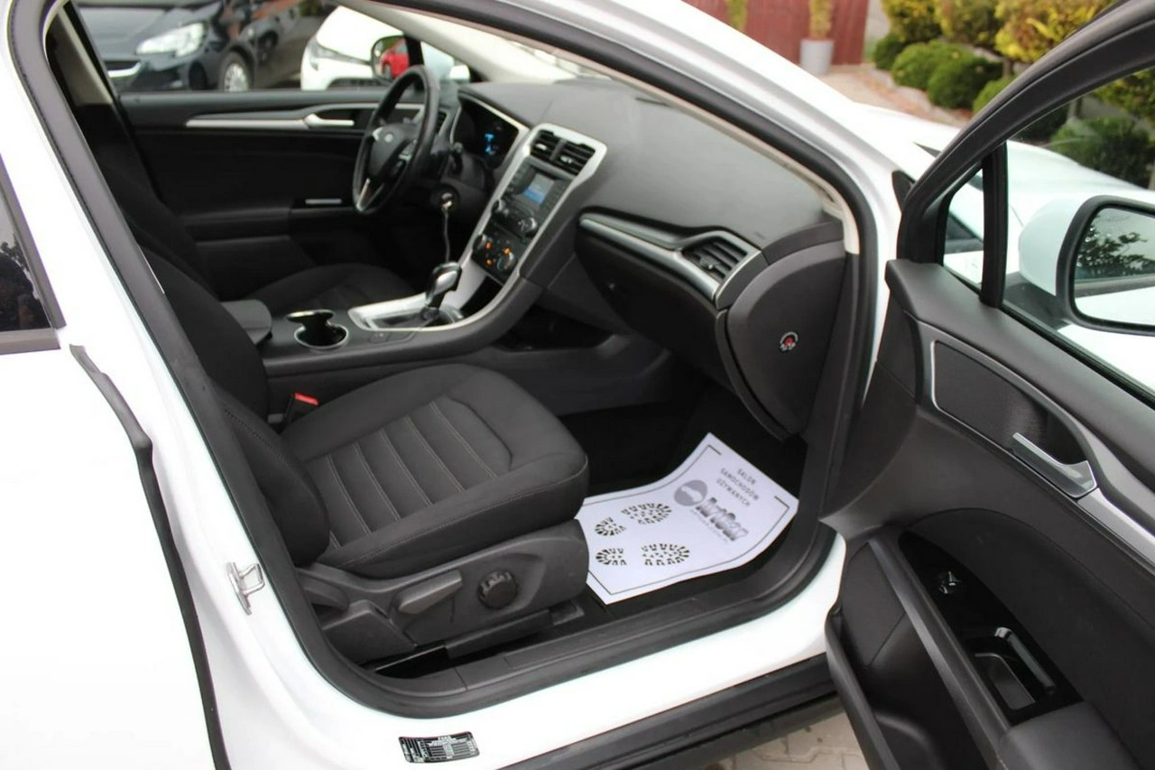 Ford Mondeo - Zdjęcie 27