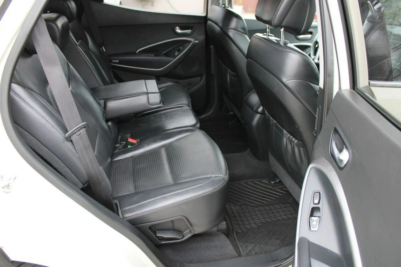 Hyundai Santa Fe - Zdjęcie 30