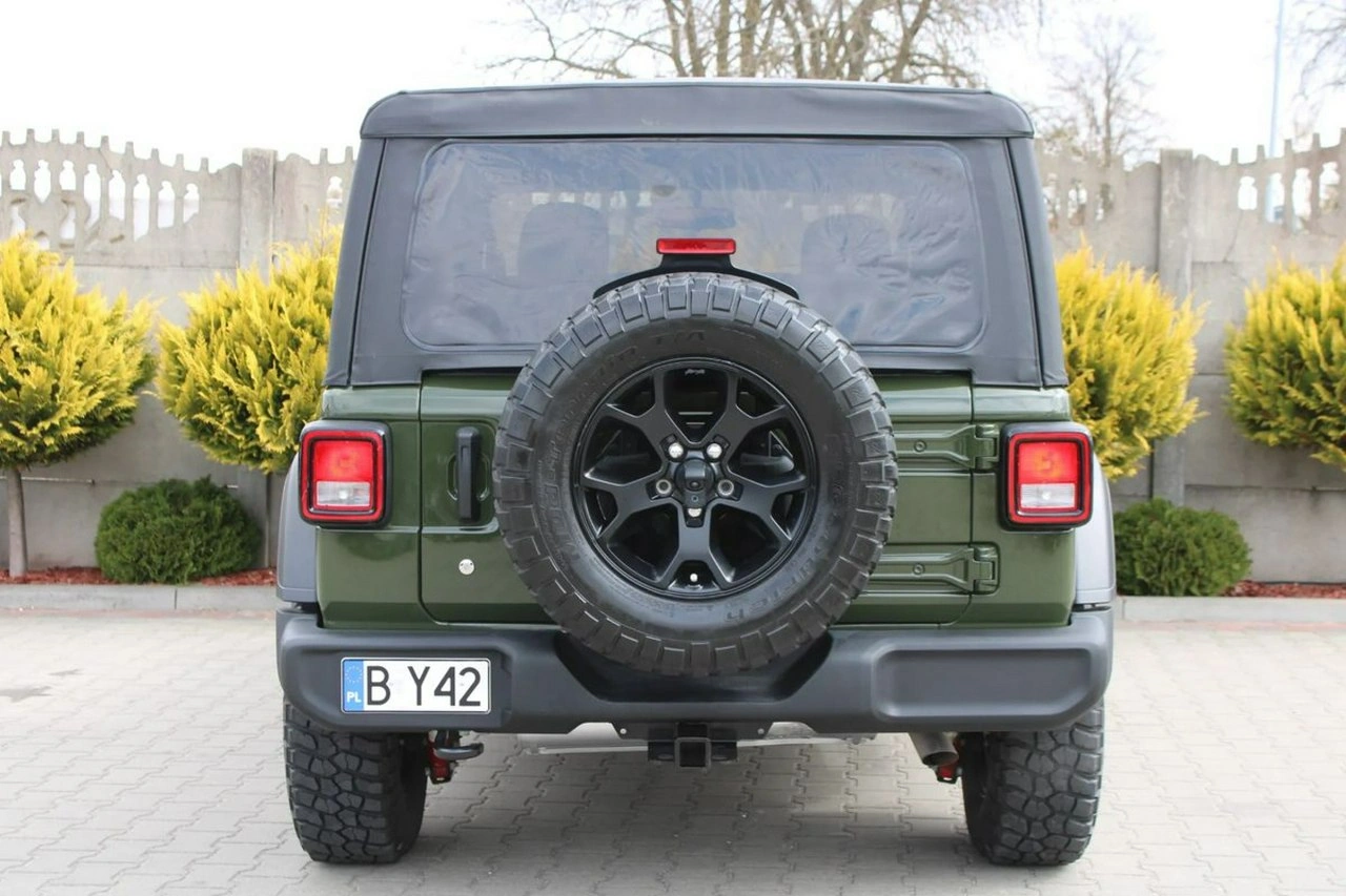 Jeep Wrangler - Zdjęcie 15