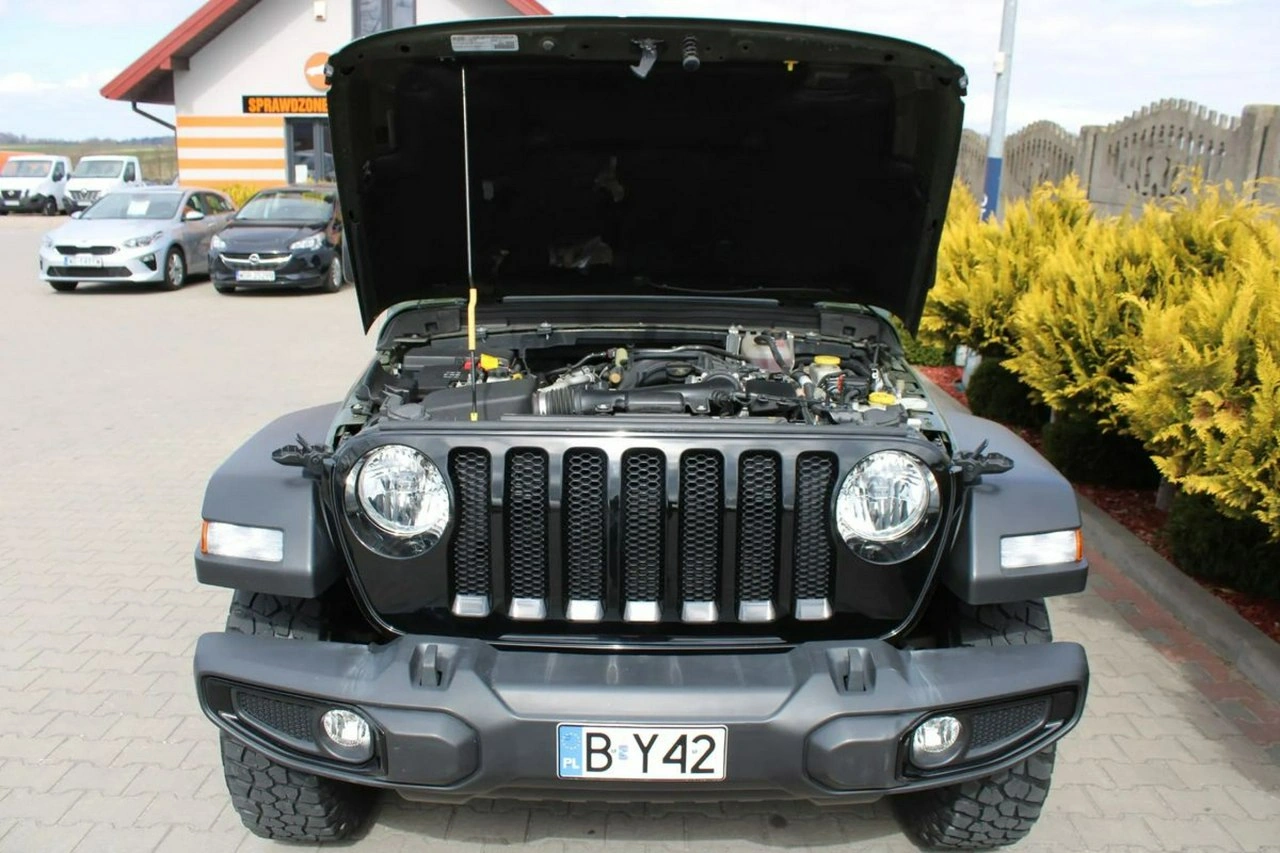 Jeep Wrangler - Zdjęcie 17
