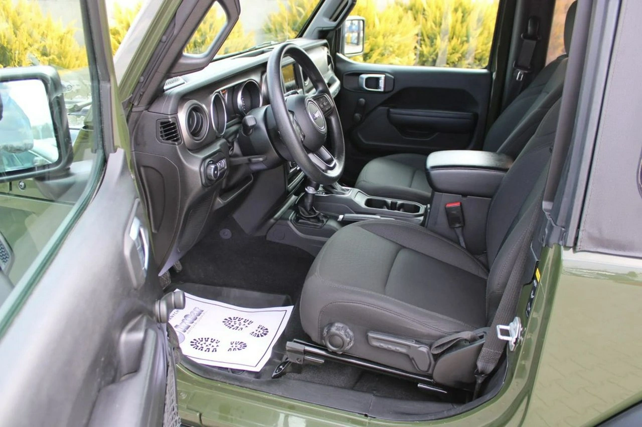 Jeep Wrangler - Zdjęcie 20
