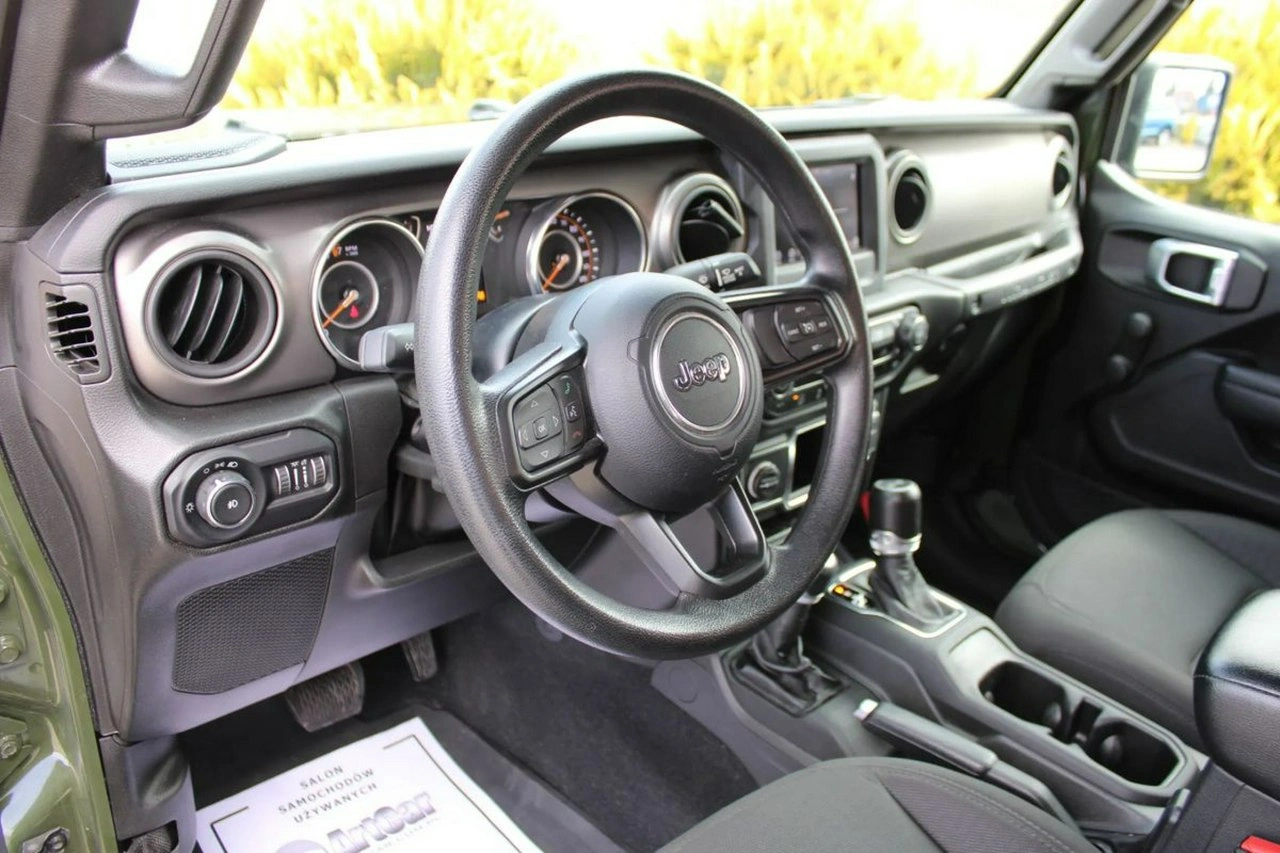 Jeep Wrangler - Zdjęcie 21