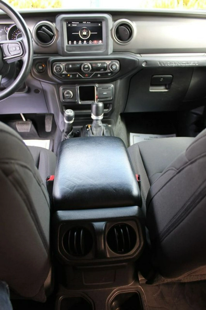 Jeep Wrangler - Zdjęcie 26