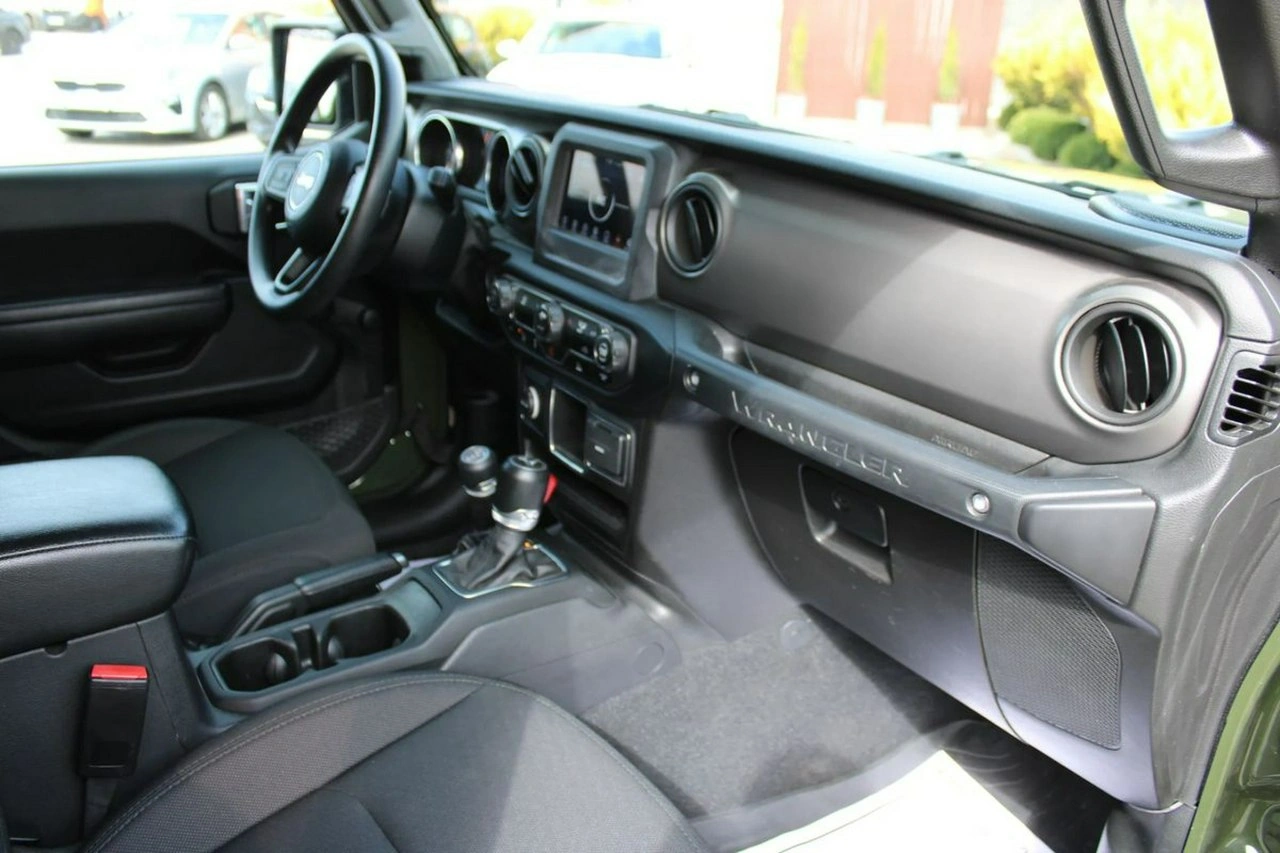 Jeep Wrangler - Zdjęcie 29