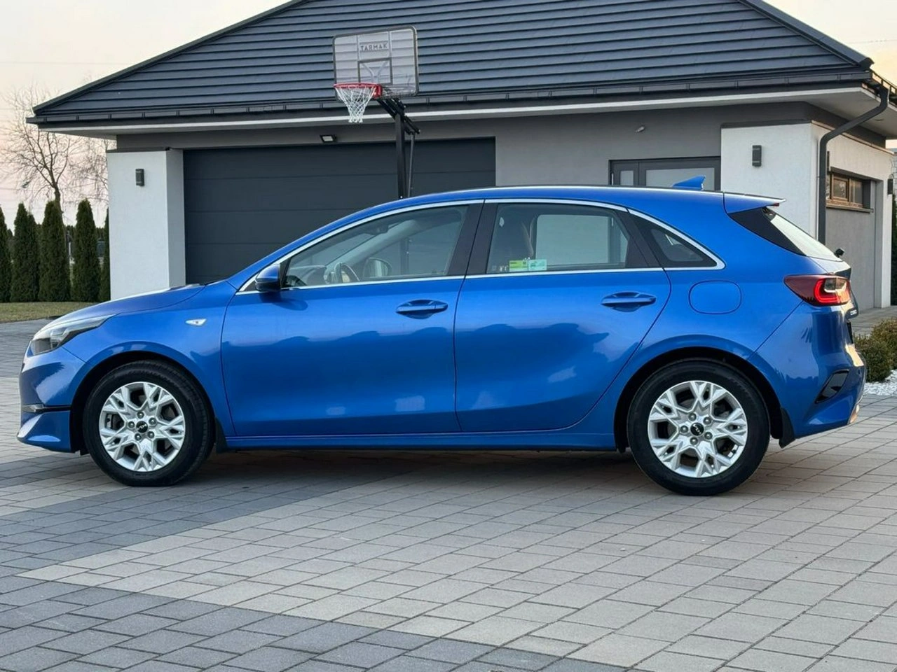 Kia Ceed - Zdjęcie 9
