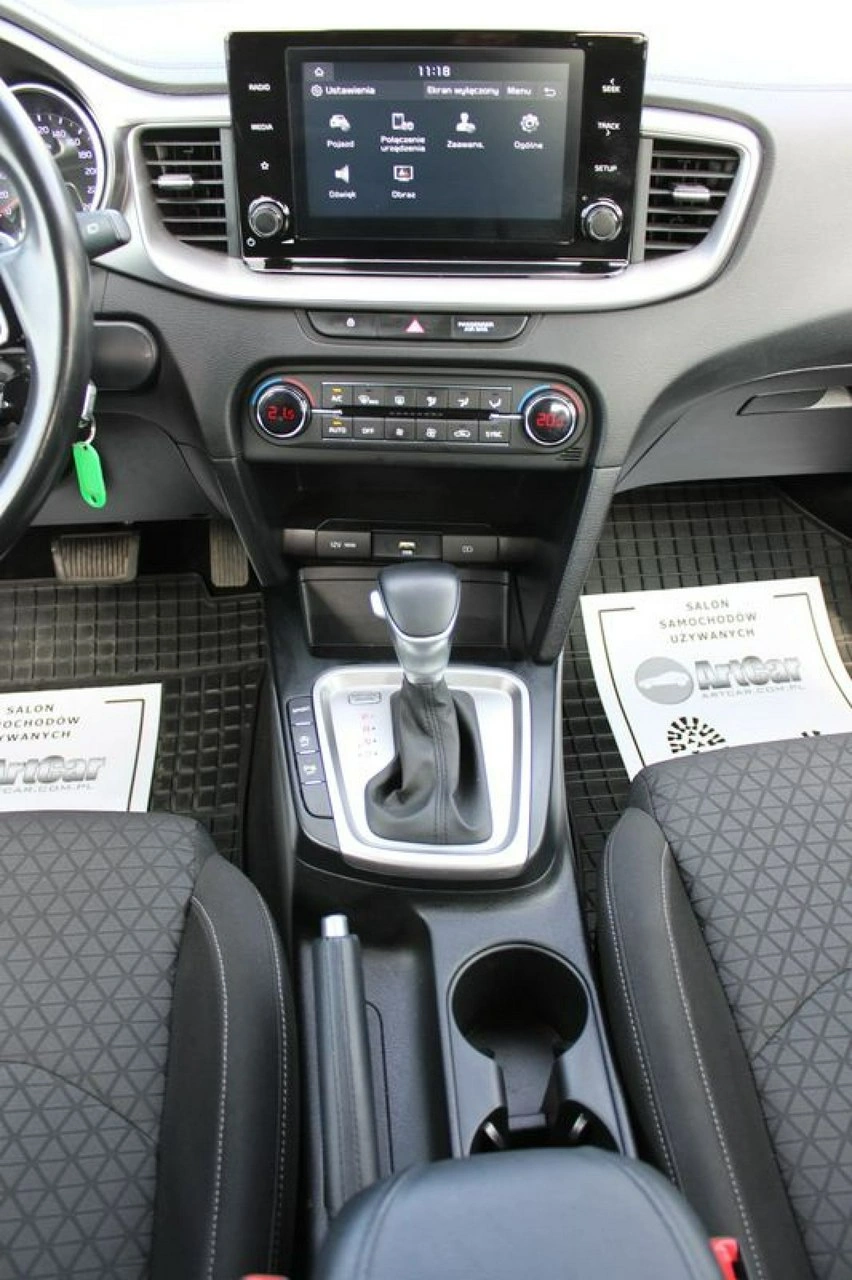 Kia Ceed - Zdjęcie 22