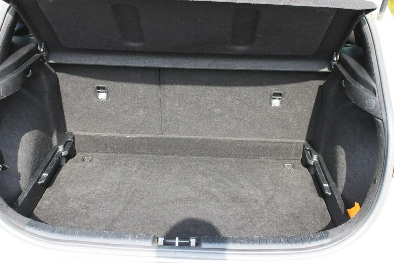 Kia Ceed - Zdjęcie 31