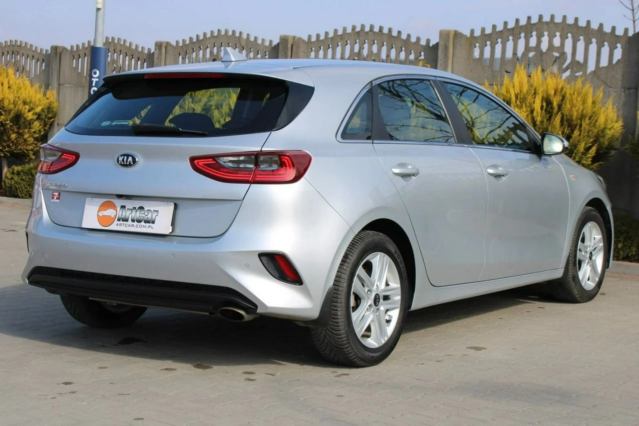 Kia Ceed - Zdjęcie 6