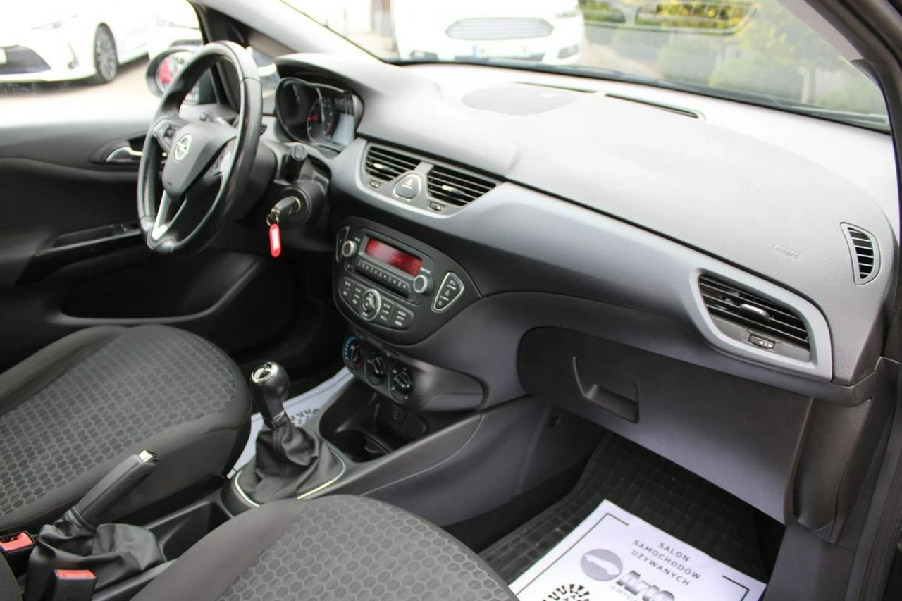 Opel Corsa - Zdjęcie 27
