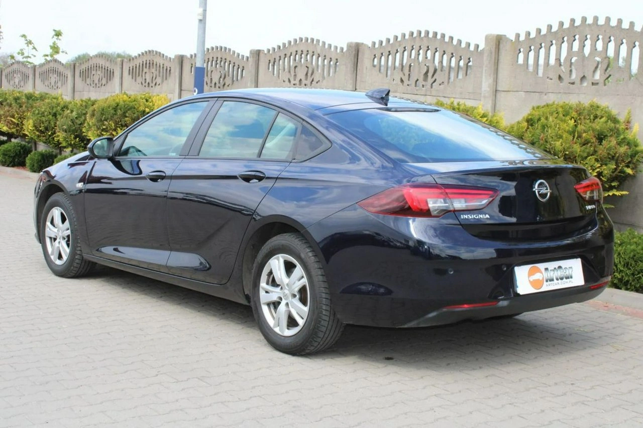 Opel Insignia - Zdjęcie 13