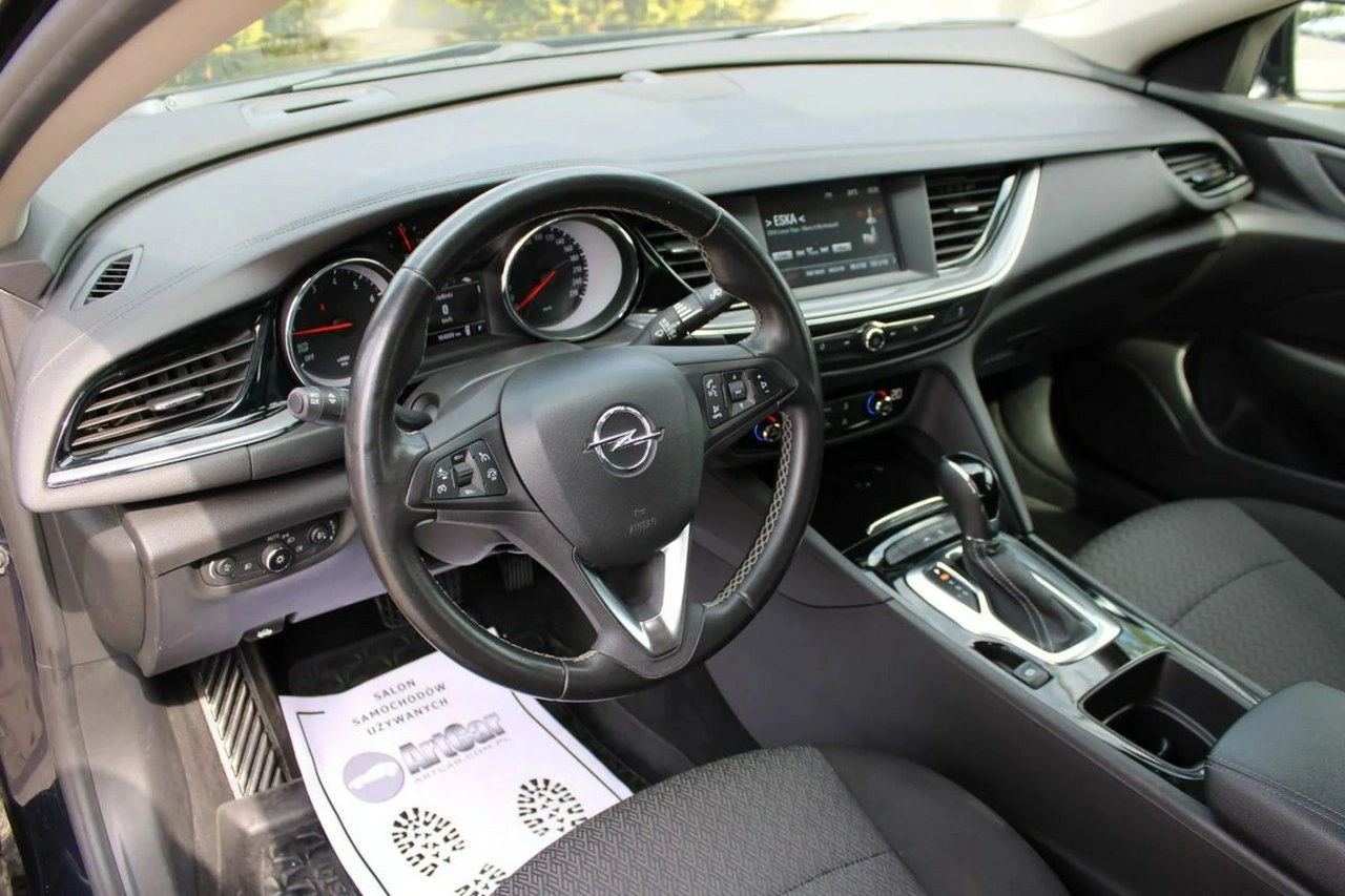 Opel Insignia - Zdjęcie 21