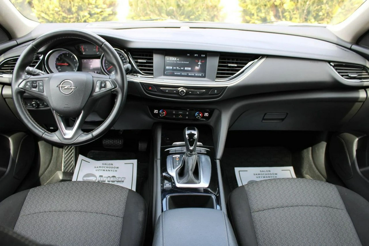 Opel Insignia - Zdjęcie 22