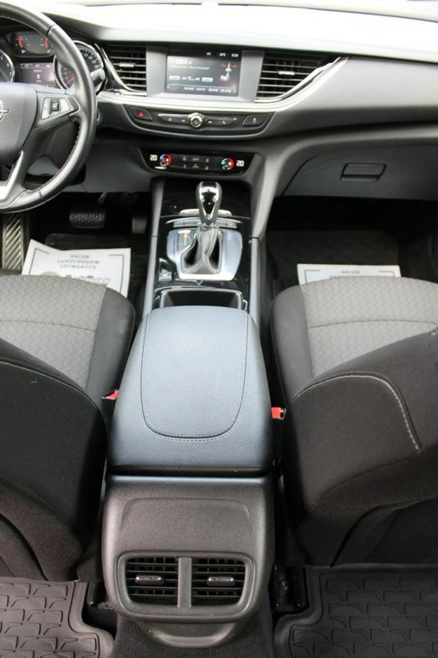 Opel Insignia - Zdjęcie 23