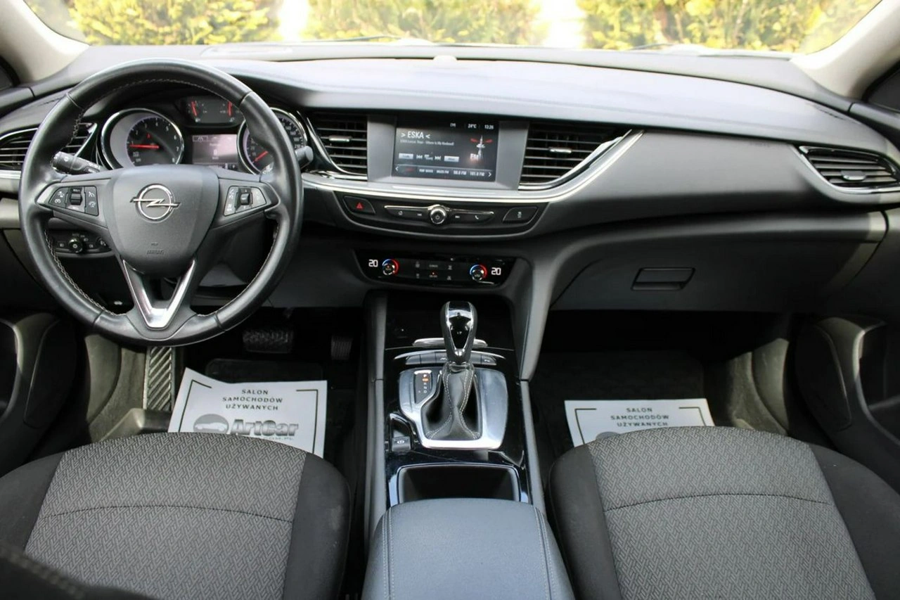 Opel Insignia - Zdjęcie 25