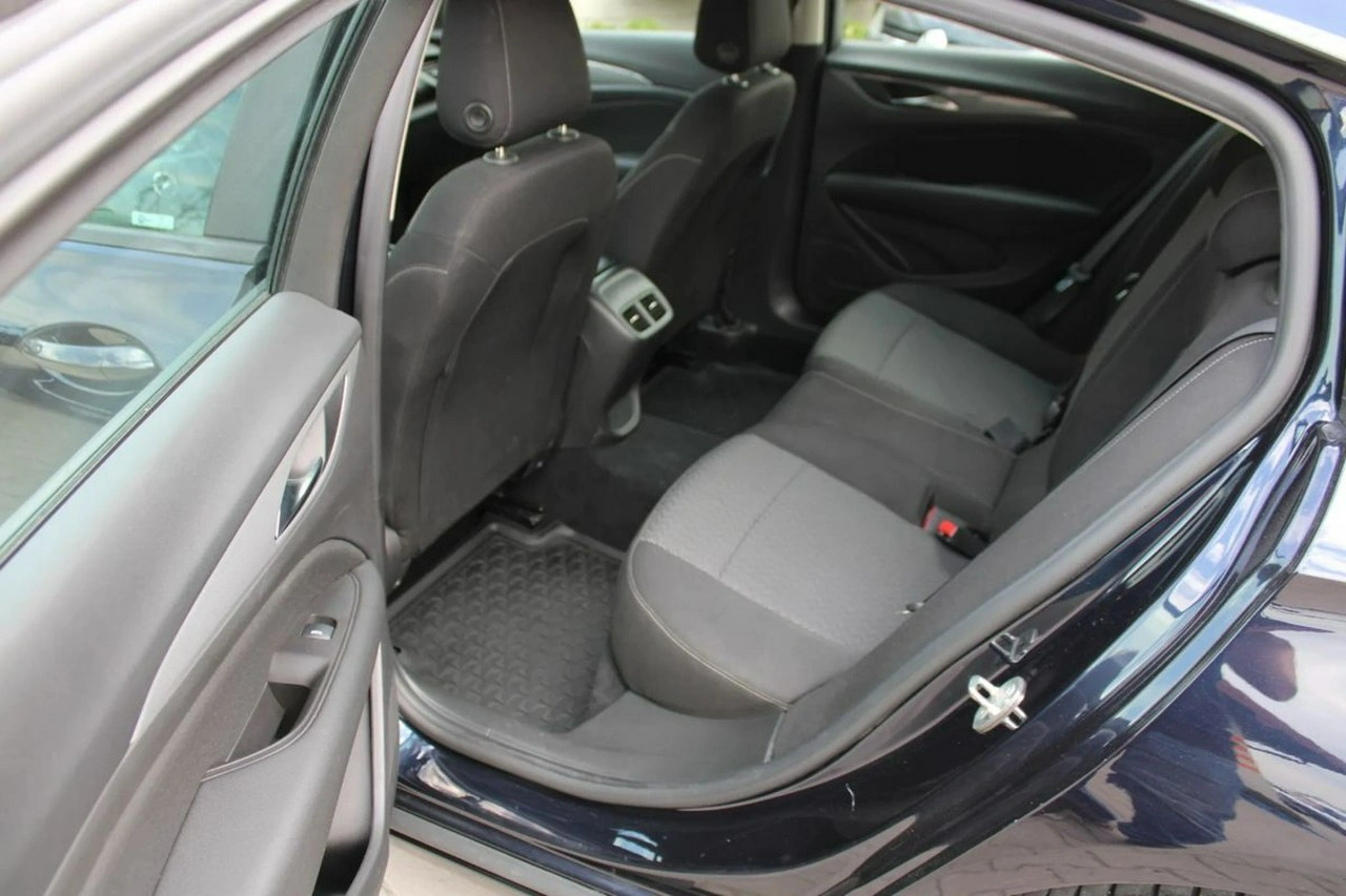 Opel Insignia - Zdjęcie 33