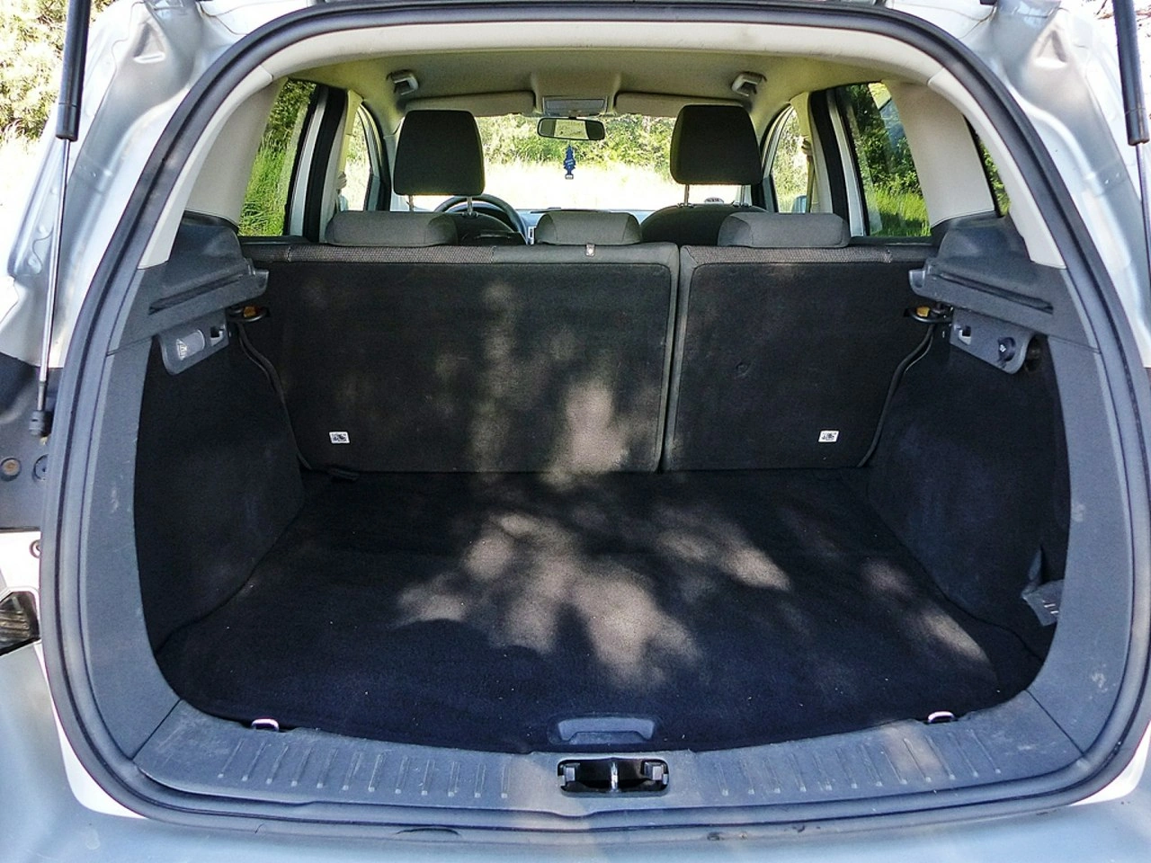 Ford Kuga - Zdjęcie 10