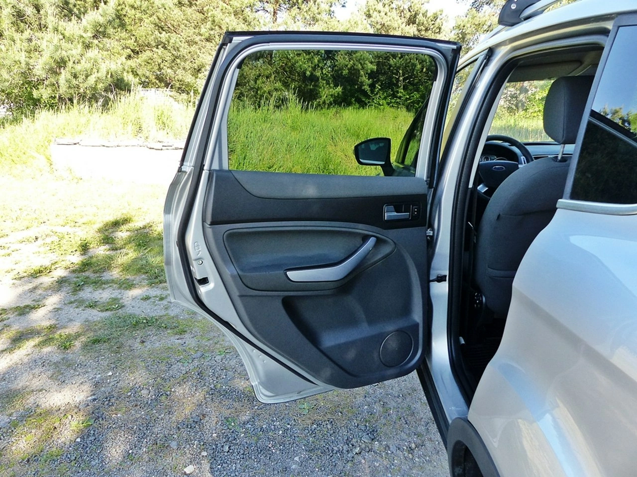 Ford Kuga - Zdjęcie 20