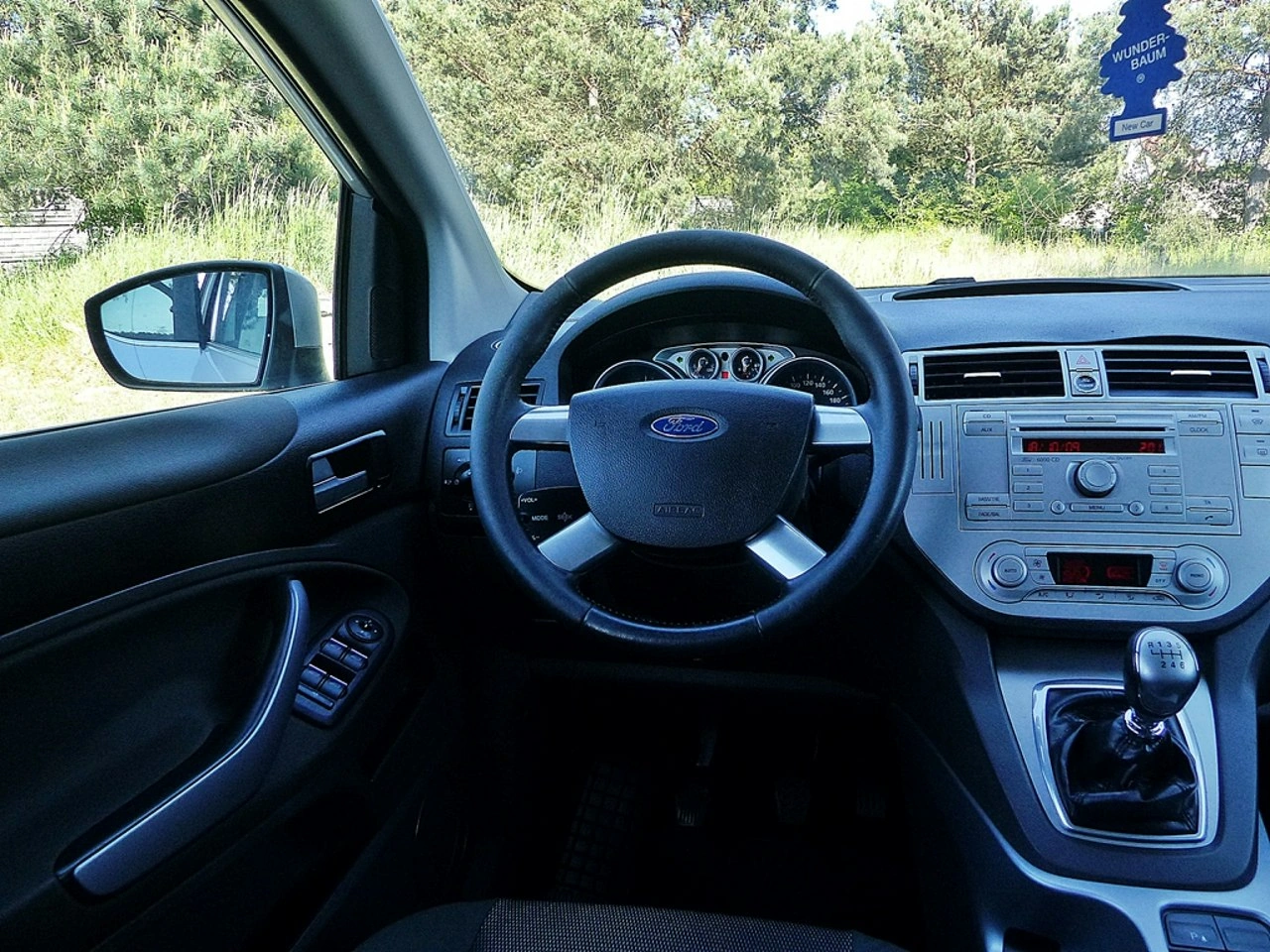 Ford Kuga - Zdjęcie 34