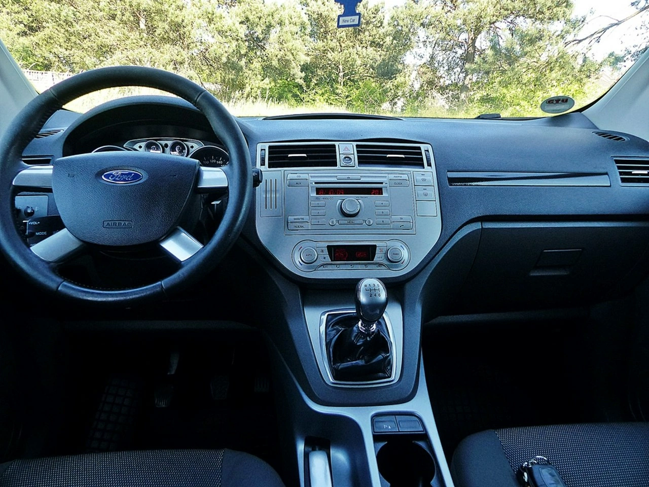 Ford Kuga - Zdjęcie 35