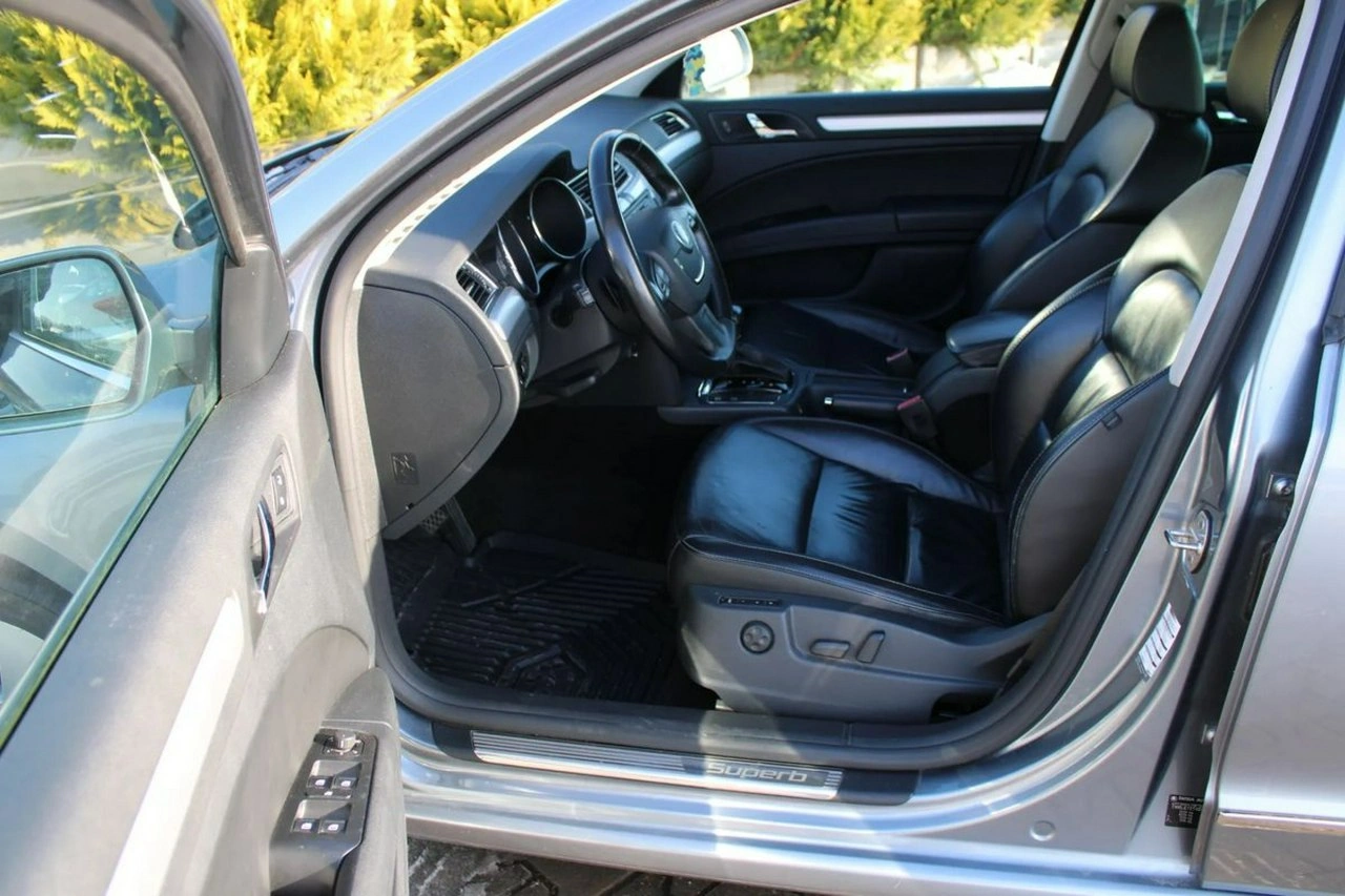 Skoda Superb - Zdjęcie 10