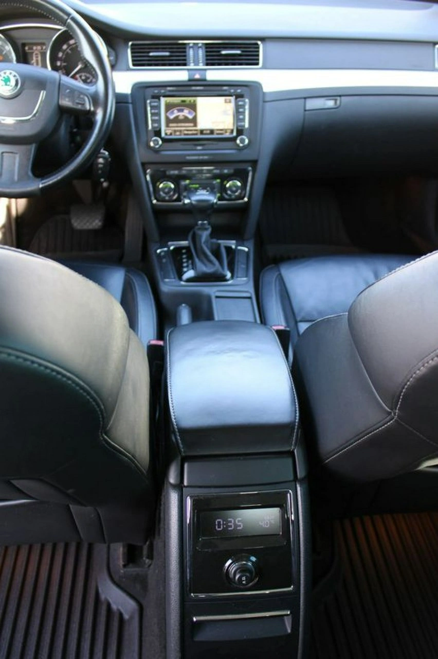 Skoda Superb - Zdjęcie 14