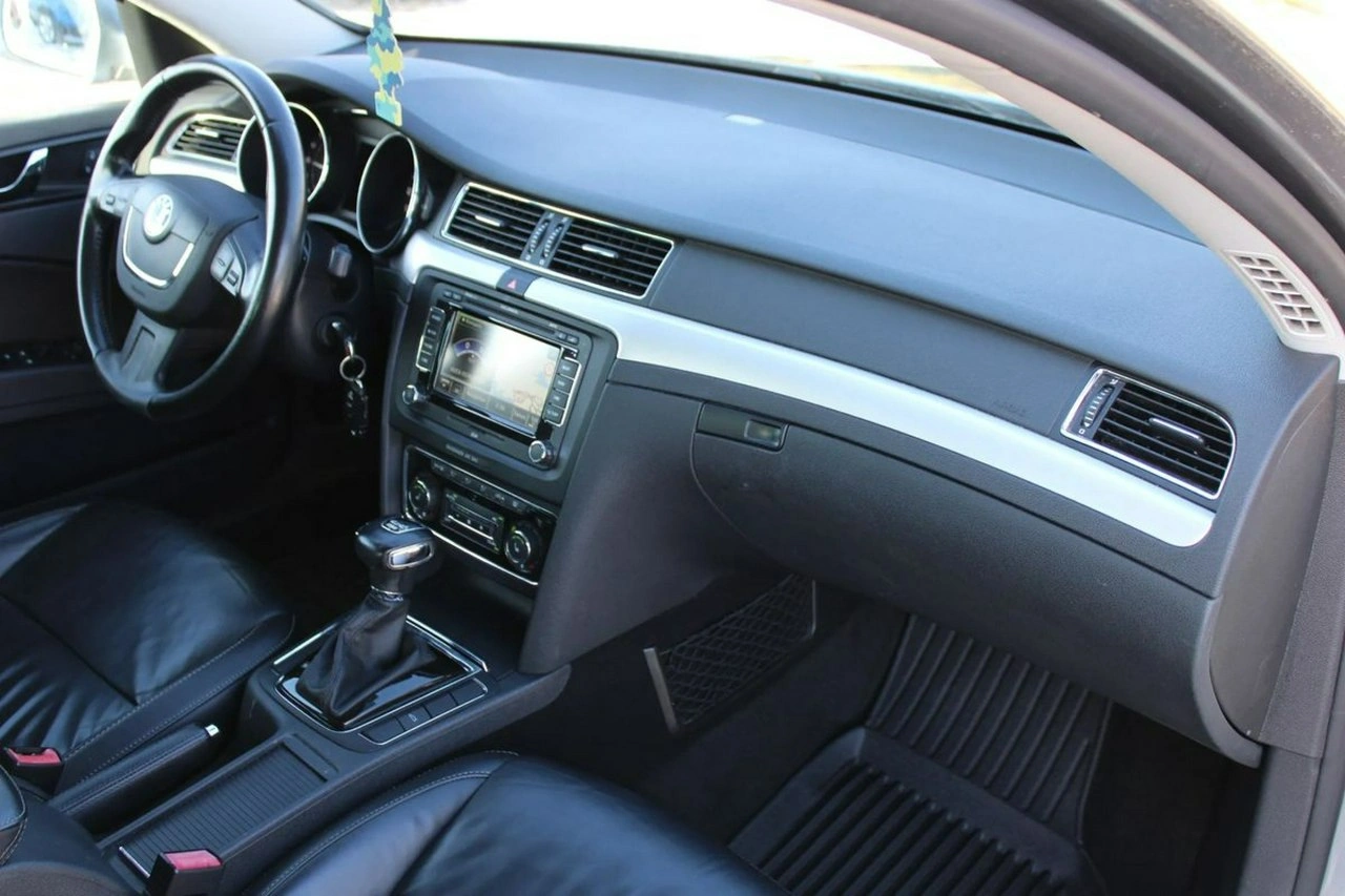 Skoda Superb - Zdjęcie 20