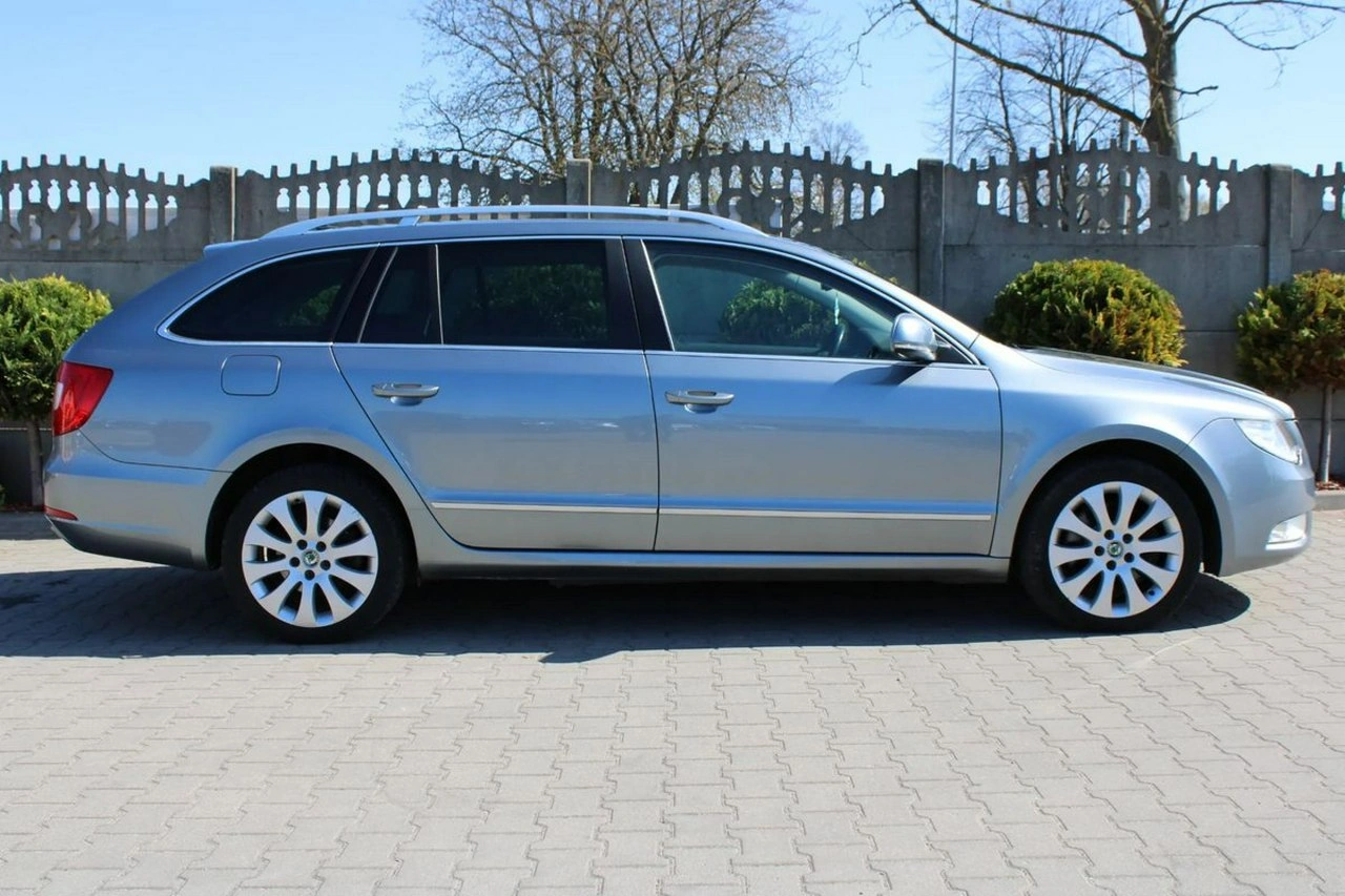 Skoda Superb - Zdjęcie 24