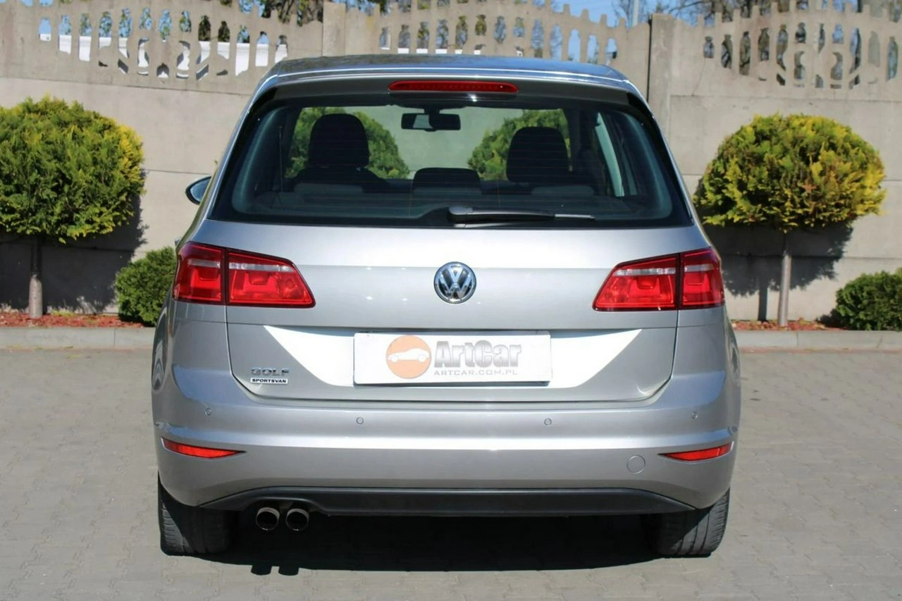 Volkswagen Golf Sportsvan - Zdjęcie 15