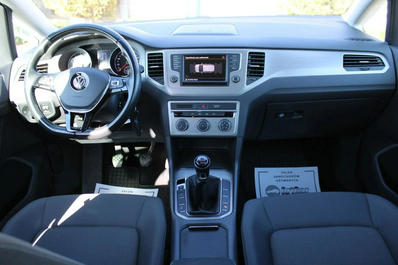 Volkswagen Golf Sportsvan - Zdjęcie 22