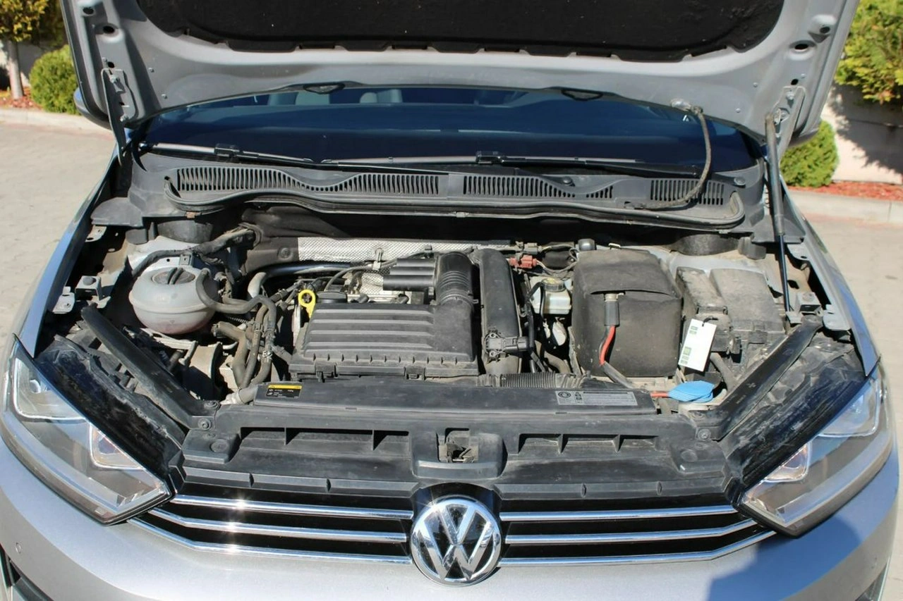Volkswagen Golf Sportsvan - Zdjęcie 39