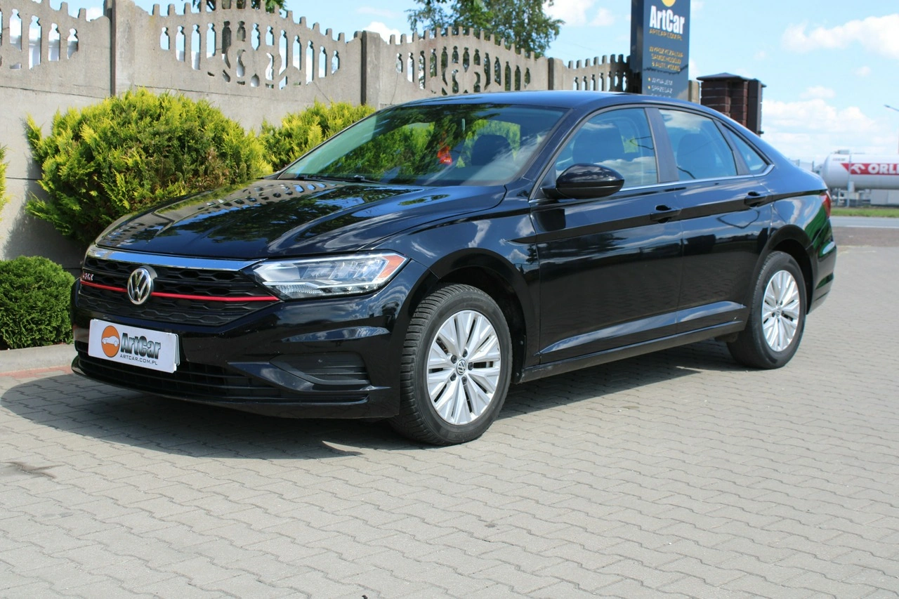 Volkswagen Jetta - Zdjęcie 36