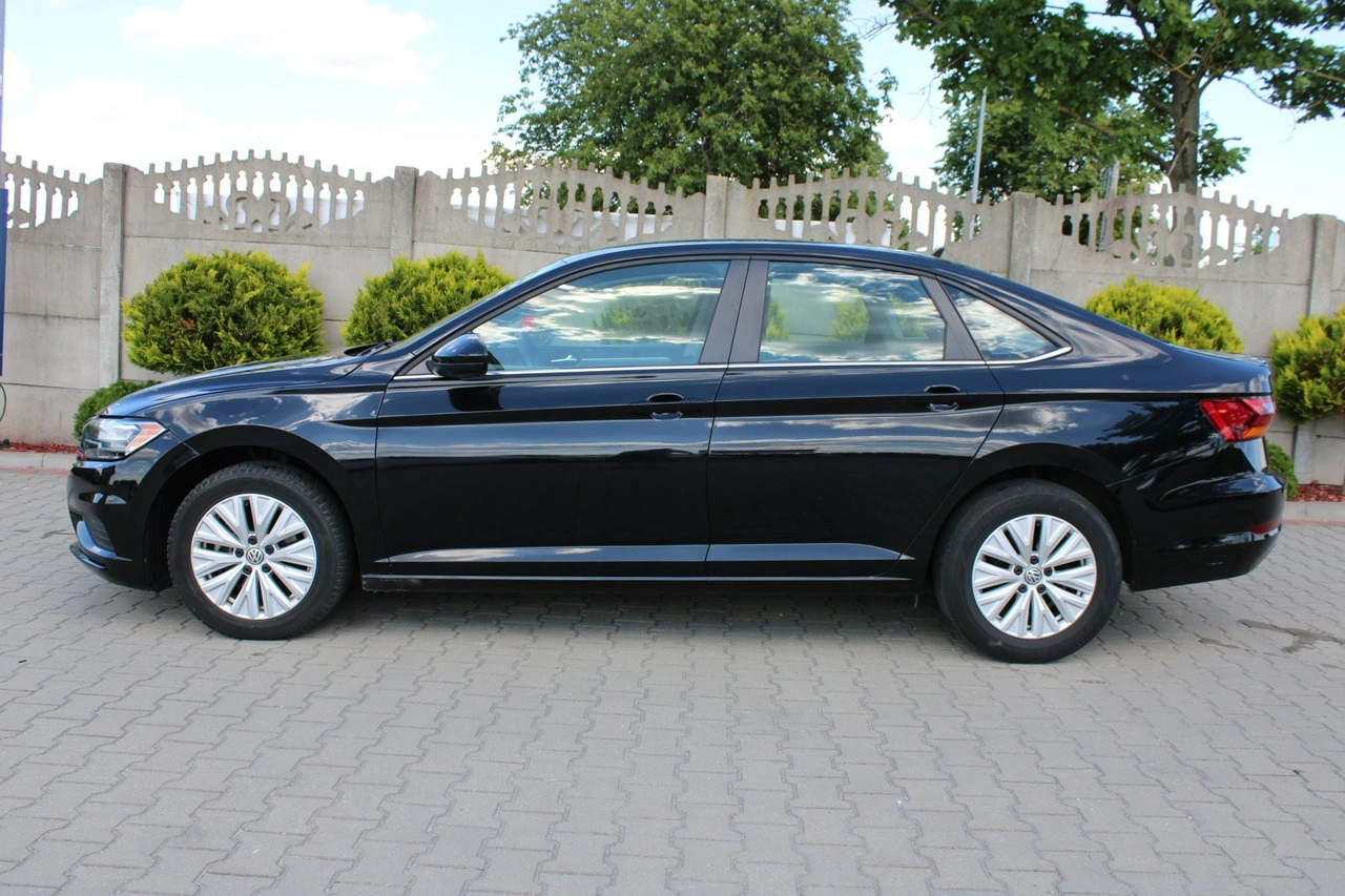 Volkswagen Jetta - Zdjęcie 46