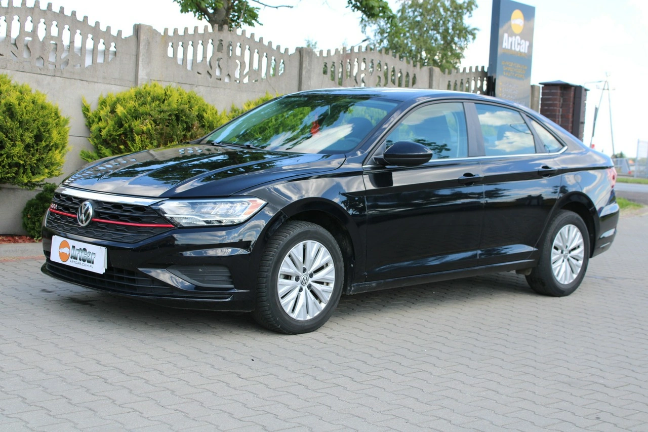 Volkswagen Jetta - Zdjęcie 48