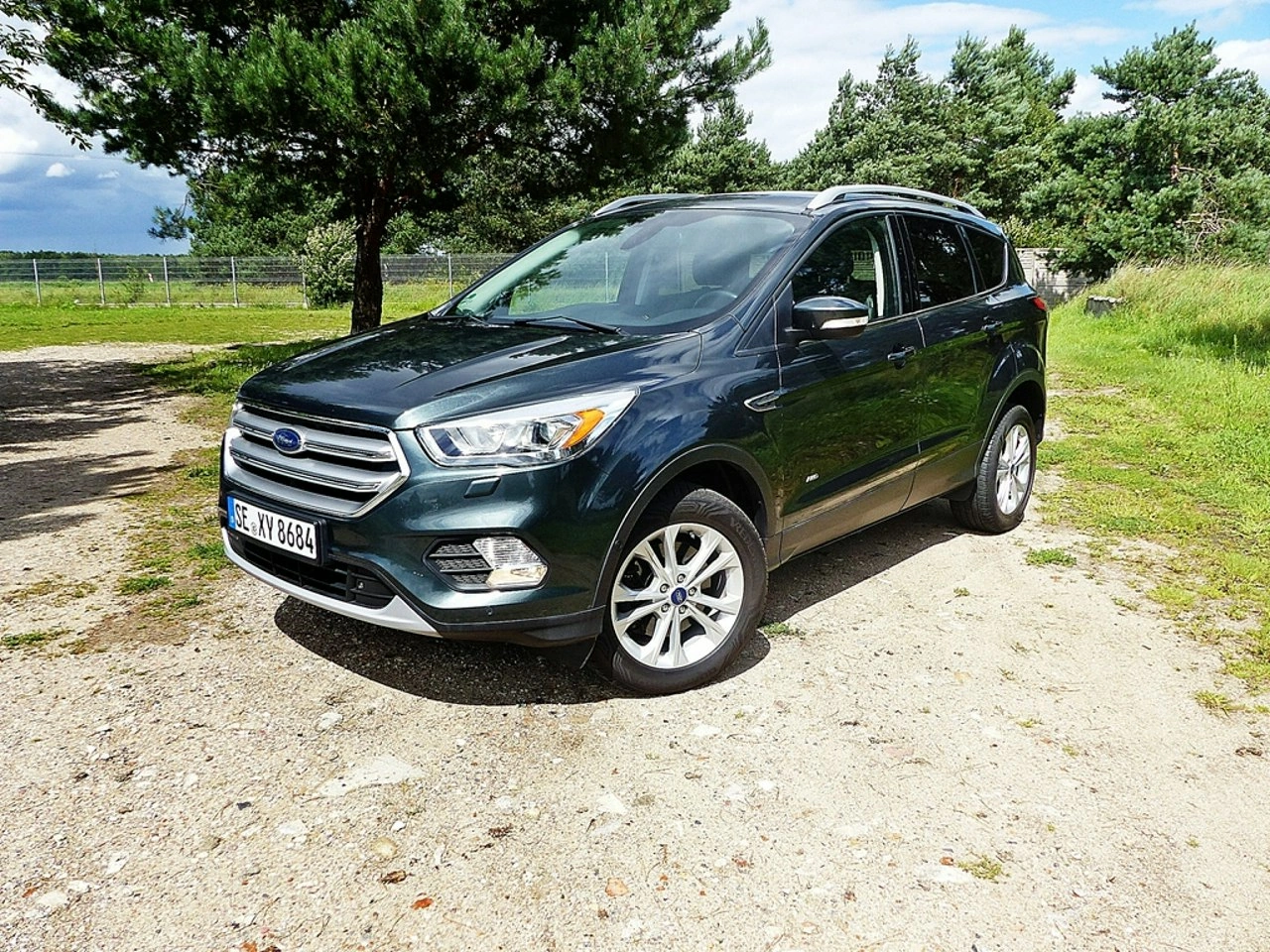 Ford Kuga - Zdjęcie 15